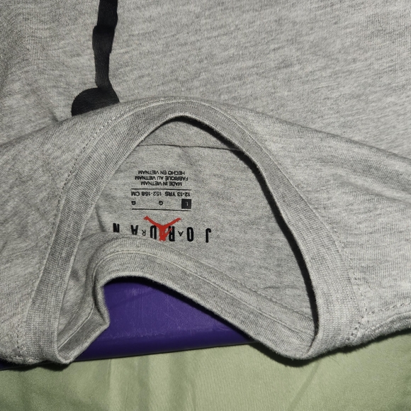 Boys Jordan tshirts - Picture 8 of 8